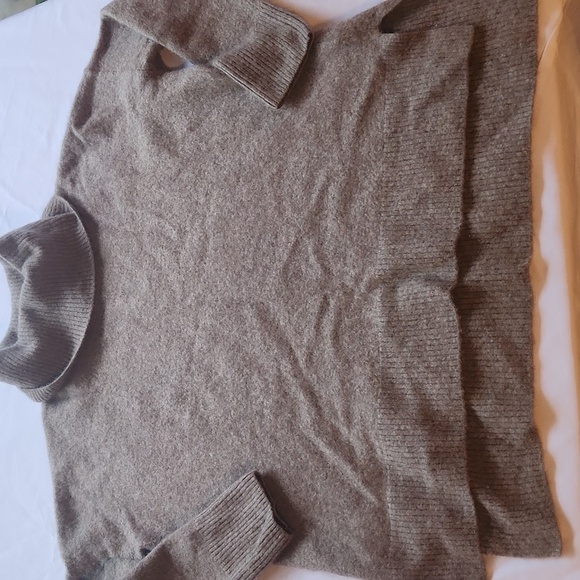 Max Studio Brown Cowl Neck Cashmere Sweater - Picture 3 of 6